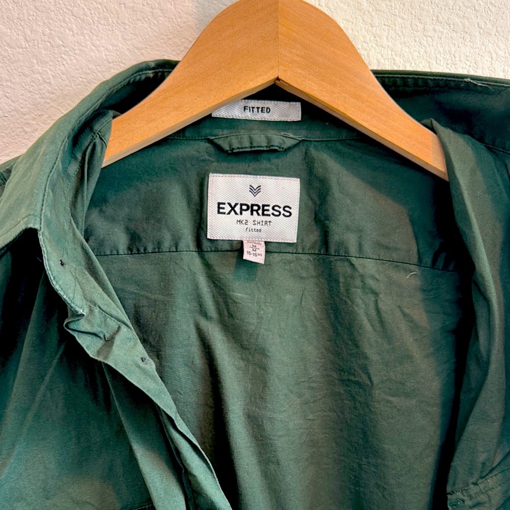 Men’s Express Button Up - Picture 2 of 2